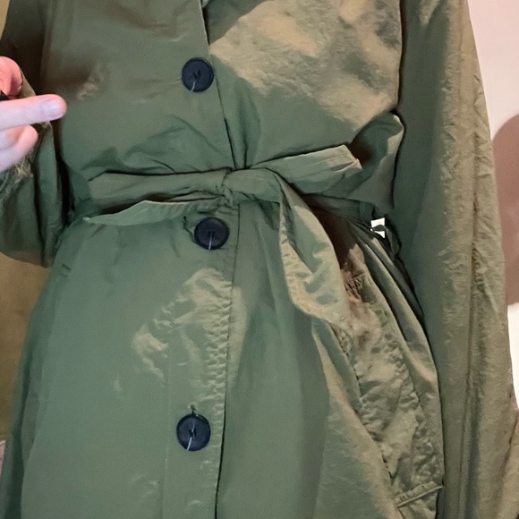 Khaki trench coat - Picture 7 of 9